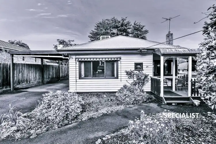 29 Georges Road, Ringwood VIC 3134