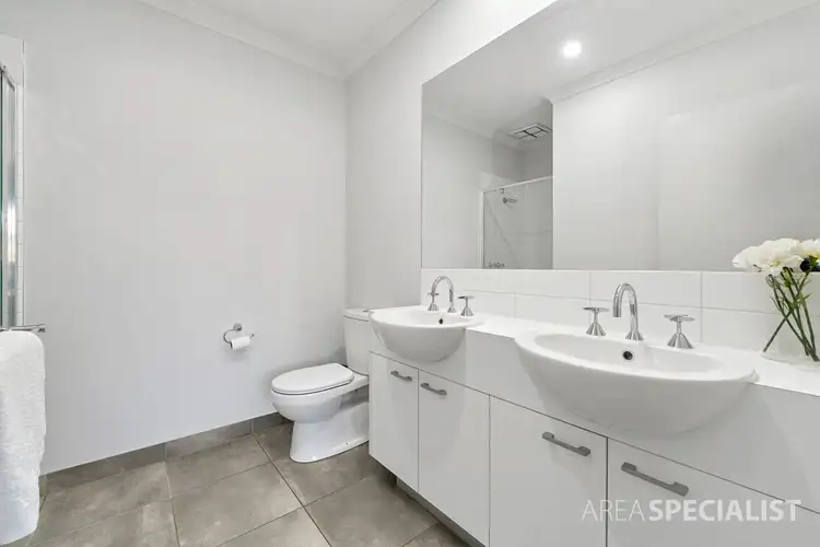 Fifth view of Homely house listing, 9 Freiberger Grove, Clyde North VIC 3978