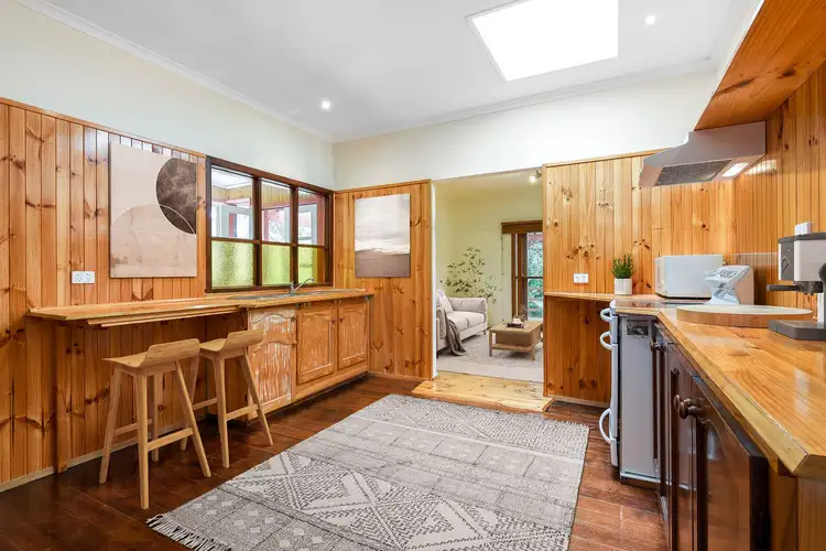 Fifth view of Homely house listing, 2 Eastmead Road, Croydon VIC 3136