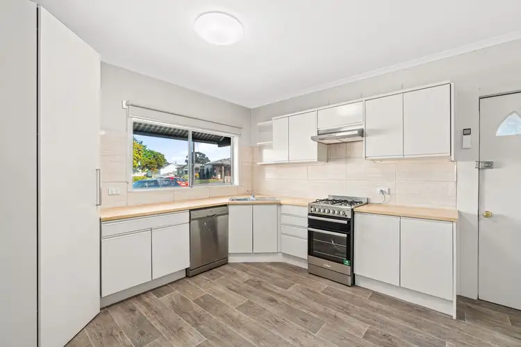 Sixth view of Homely house listing, 10 Willis Crescent, Traralgon VIC 3844