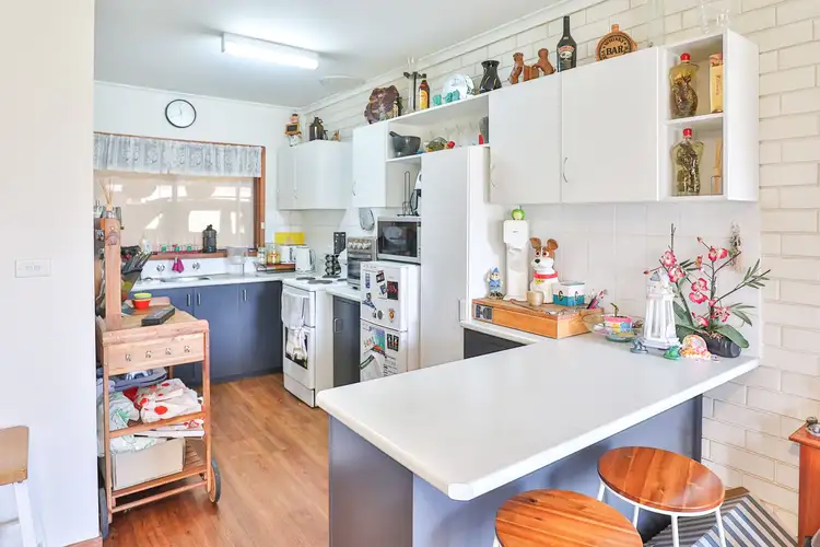 Second view of Homely unit listing, 2/60 Box Street, Merbein VIC 3505
