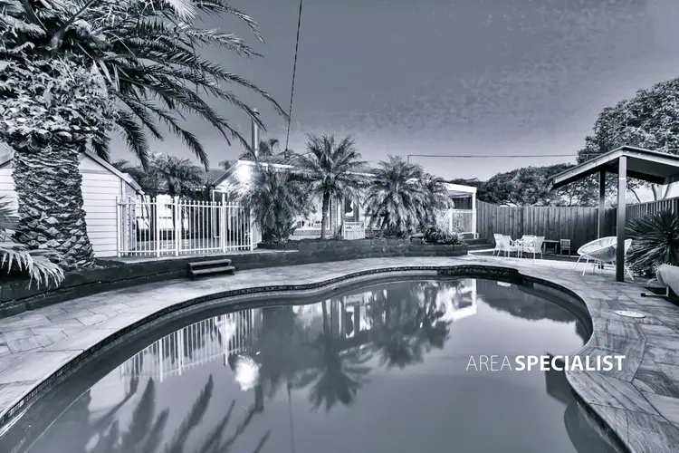 19 Bayville Drive, Dingley Village VIC 3172