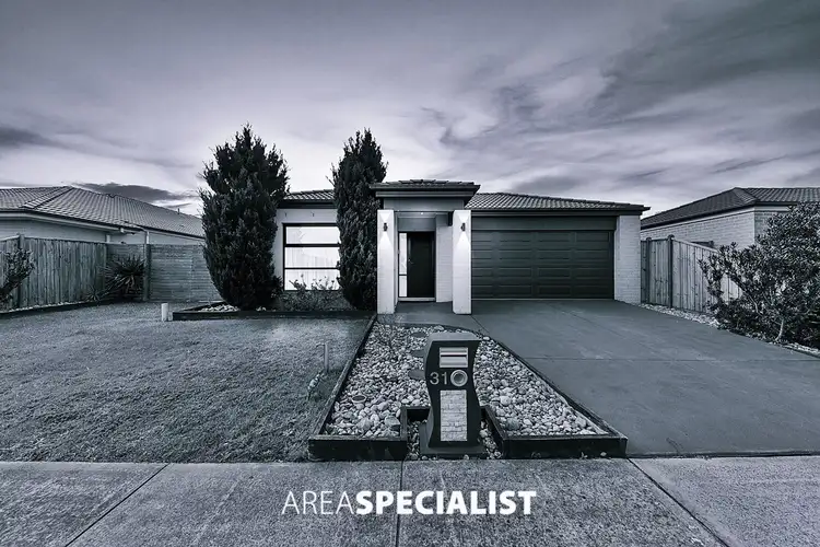 Main view of Homely house listing, 31 Vanessa Circuit, Pakenham VIC 3810