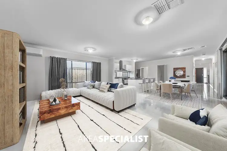 Third view of Homely house listing, 31 Vanessa Circuit, Pakenham VIC 3810
