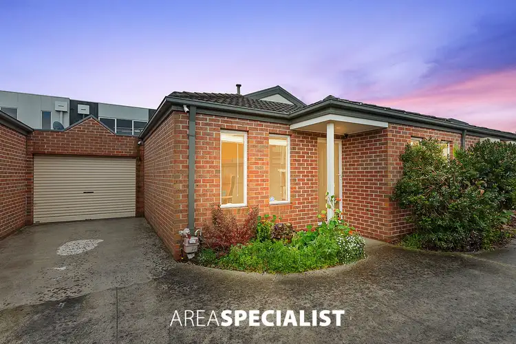 Second view of Homely unit listing, 2/31 James Street, Pakenham VIC 3810