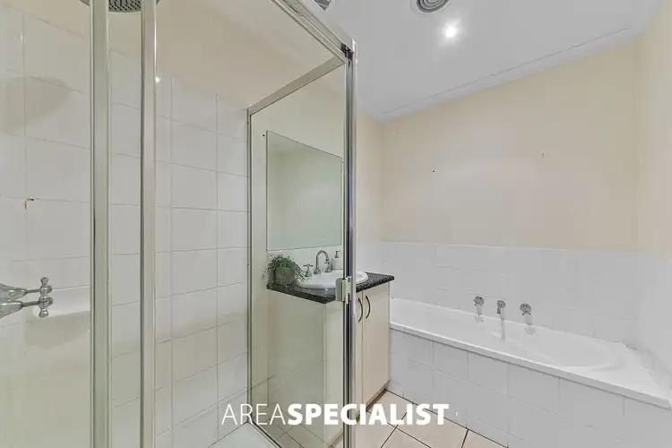 Fifth view of Homely unit listing, 2/31 James Street, Pakenham VIC 3810