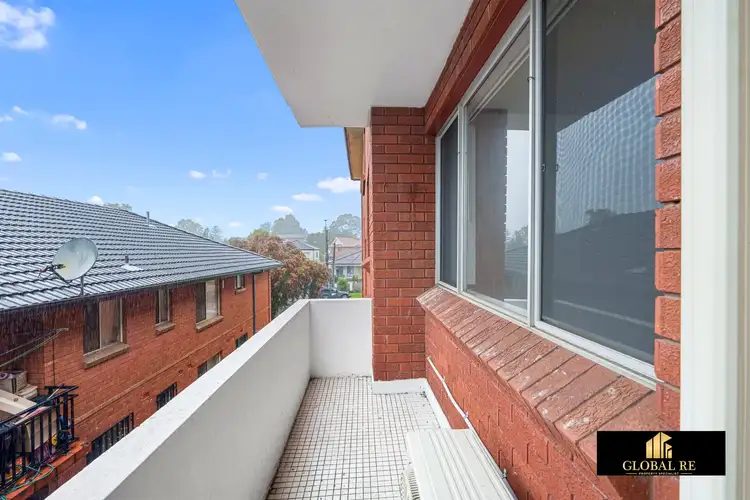 Fifth view of Homely unit listing, 4/76 Hamilton Road, Fairfield NSW 2165