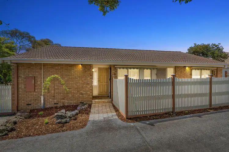 1/8 Freeman Street, Ringwood East VIC 3135