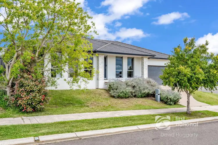 Second view of Homely house listing, 25 Pearse Crescent, Bolwarra Heights NSW 2320