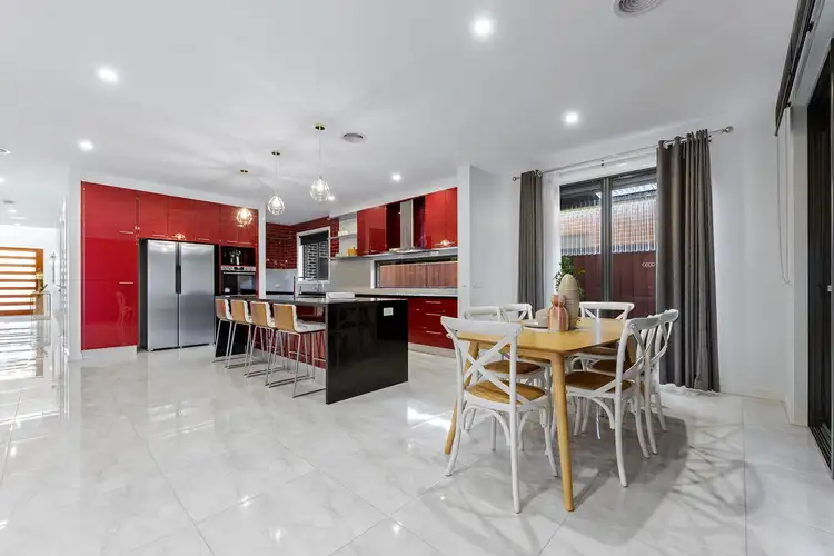 Fifth view of Homely house listing, 40 Dahlia Crescent, Keysborough VIC 3173