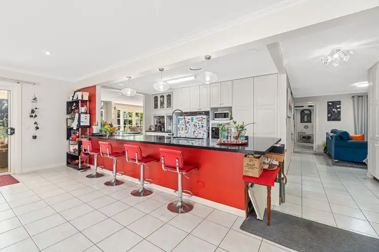 Fifth view of Homely house listing, 10 Wilga Crescent, Traralgon VIC 3844