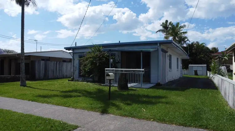 Fourth view of Homely house listing, 17 Bruce Avenue, Paradise Point QLD 4216