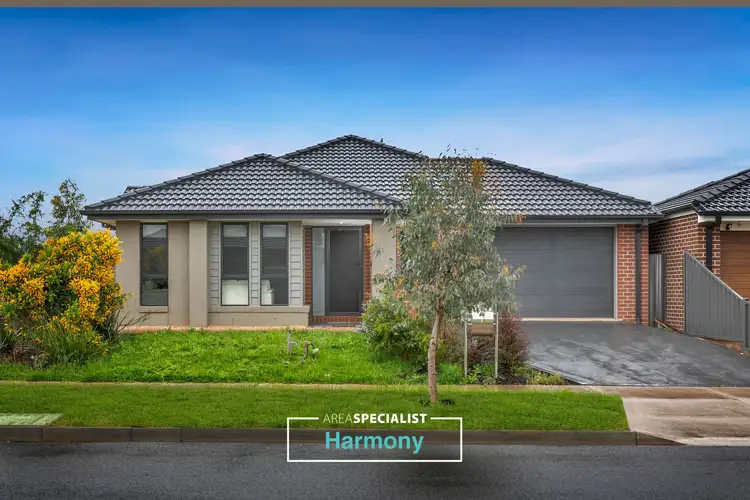 12 Ambervue Drive, Cobblebank VIC 3338