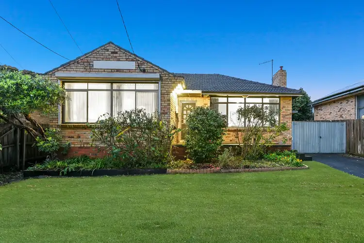 Second view of Homely house listing, 5 Emerald Drive, Springvale VIC 3171