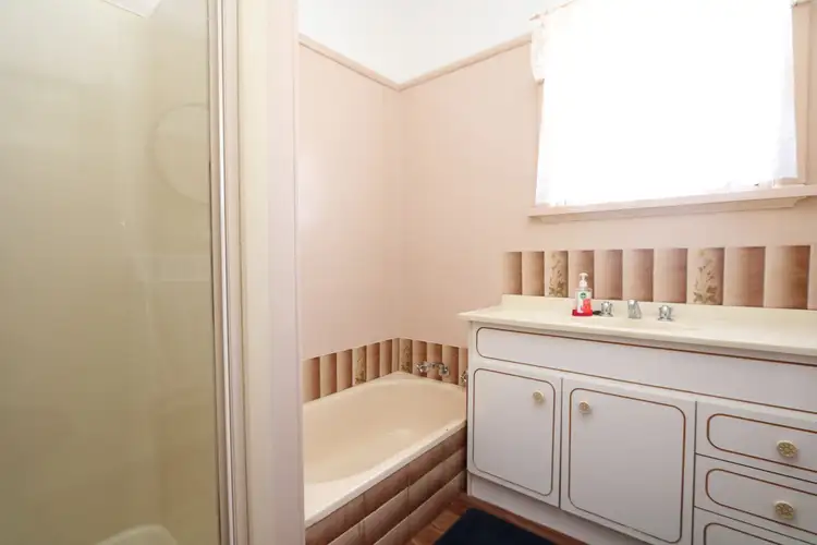 Third view of Homely house listing, 6 Dodds Street, Maryborough VIC 3465
