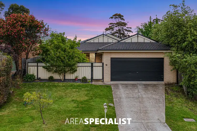 Second view of Homely house listing, 19 Kathryn Close, Pakenham VIC 3810
