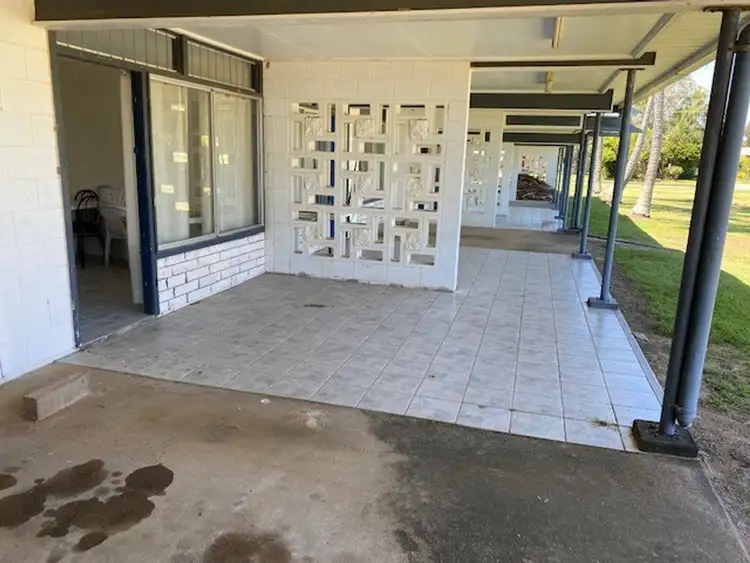 Third view of Homely block of units listing, 17 Ware Avenue, Causeway Lake QLD 4703