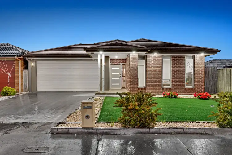 139 Central Parkway, Cranbourne West VIC 3977