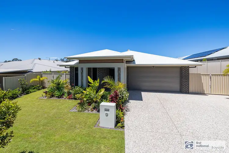9 Kubler Crescent, Redland Bay QLD 4165