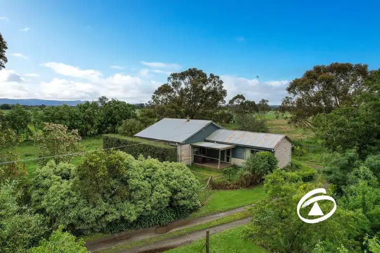585 Bunyip-Modella Road, Iona VIC 3815