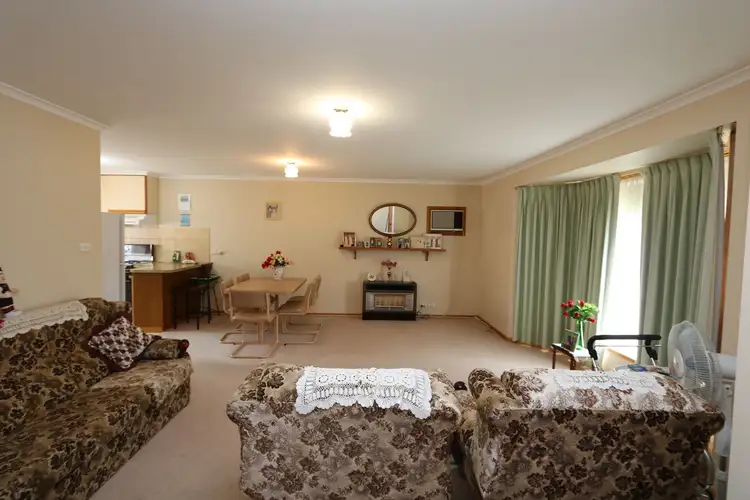Fourth view of Homely unit listing, 2/99 Clarendon Street, Maryborough VIC 3465