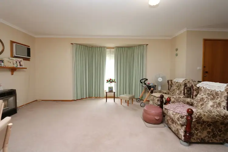 Sixth view of Homely unit listing, 2/99 Clarendon Street, Maryborough VIC 3465