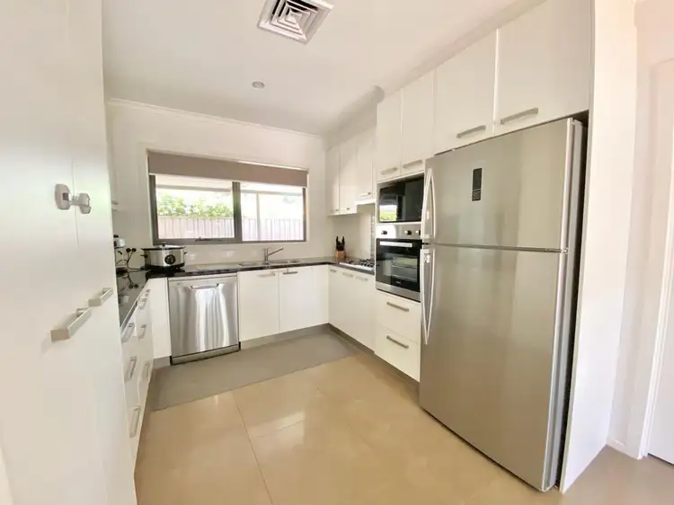 Second view of Homely house listing, 5/1 Betty Krake Drive, Red Cliffs VIC 3496