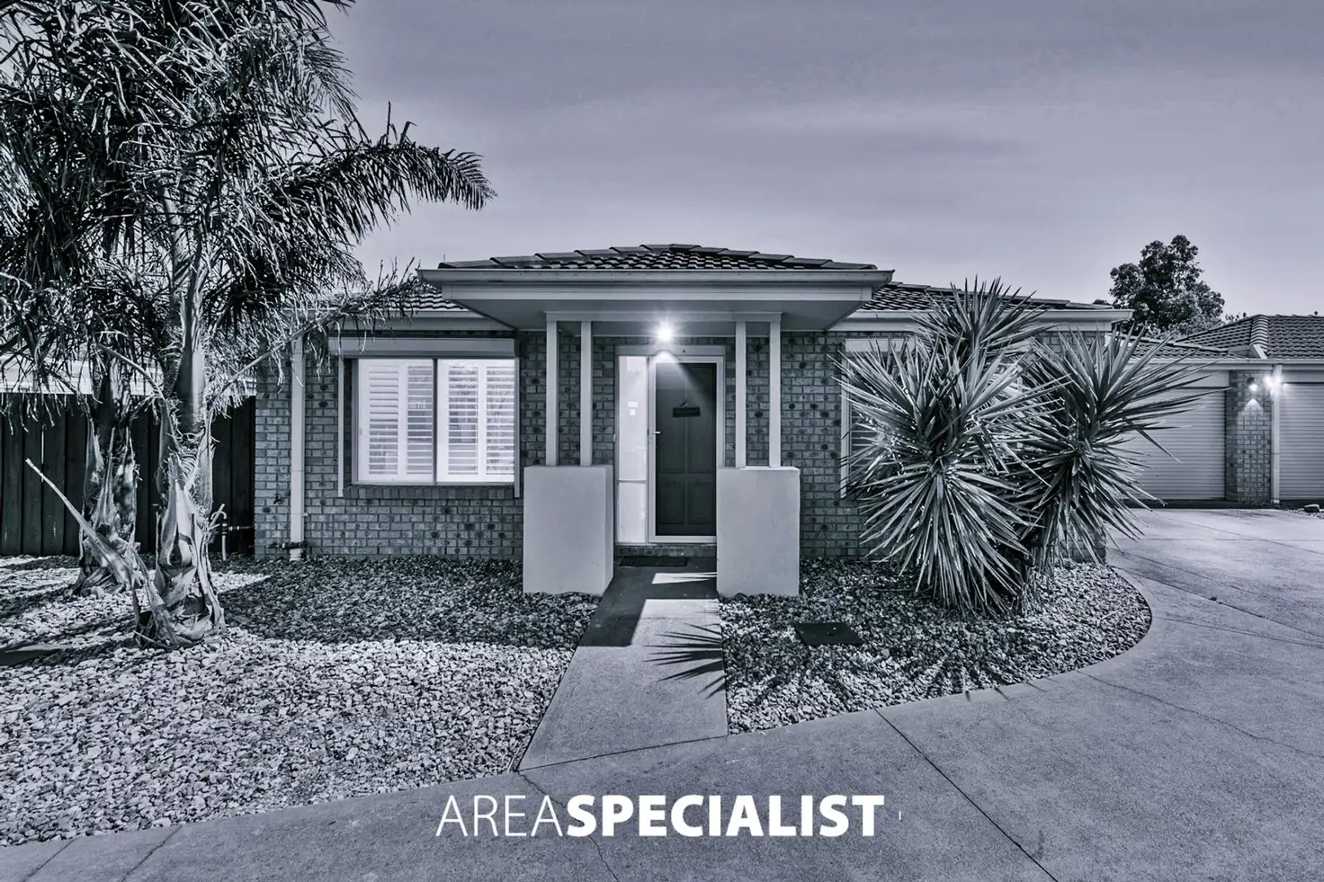 Main view of Homely unit listing, 4/21-31 Parman Avenue, Pakenham VIC 3810