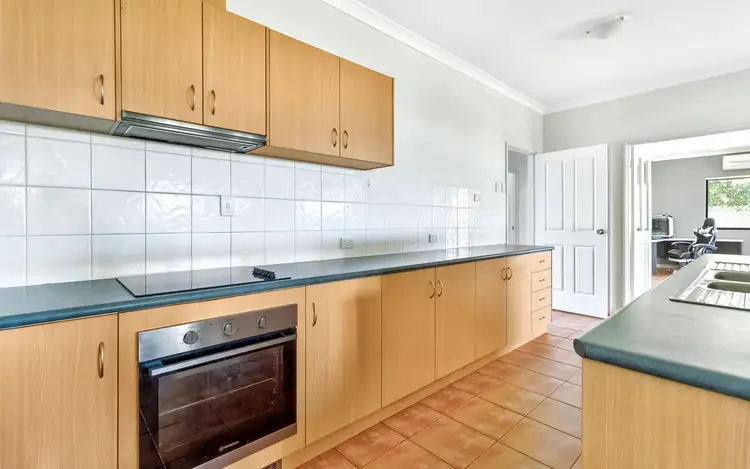 Sixth view of Homely house listing, 4 Koolinda Parade, Baynton WA 6714