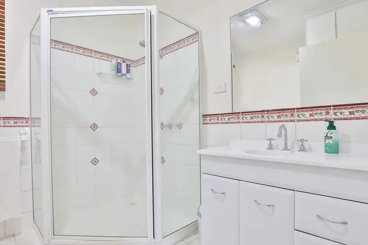 Sixth view of Homely house listing, 5 Brentwood Avenue, Mildura VIC 3500