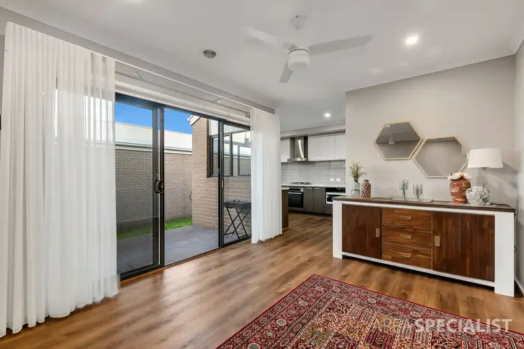Sixth view of Homely house listing, 198 Wheelers Park Drive, Cranbourne North VIC 3977