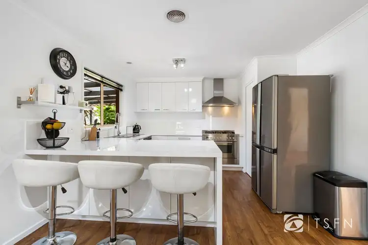 Fifth view of Homely house listing, 14 Peake Court, Ascot VIC 3551