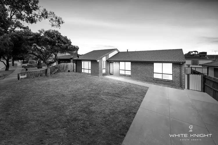 4 Aitken Drive, Delahey VIC 3037