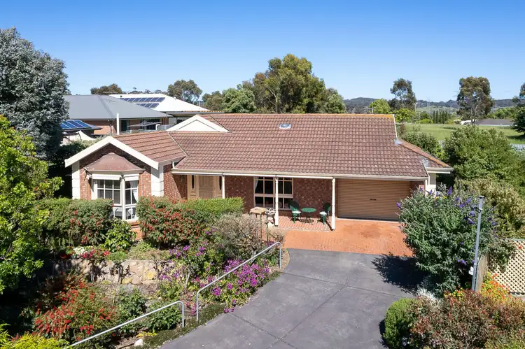 18 Lorikeet Road, Mount Barker SA 5251