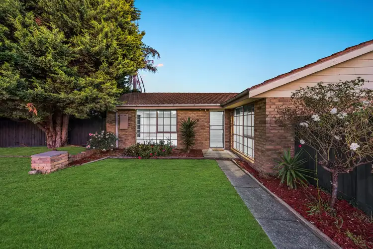 Second view of Homely house listing, 7 Willow Drive, Hampton Park VIC 3976