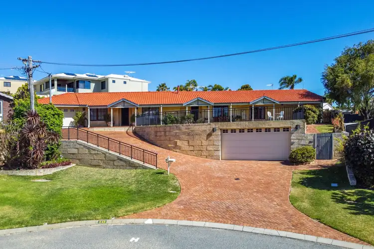10 Nimrod Place, Hillarys WA 6025