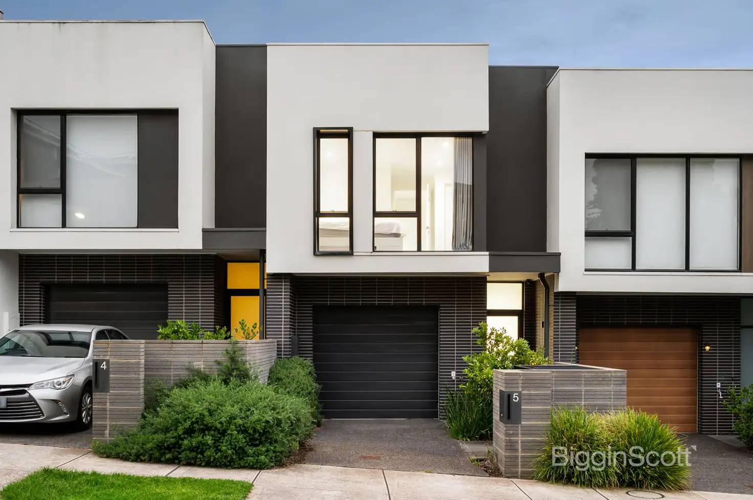 Main view of Homely townhouse listing, 5 Phar Lap Drive, Doncaster VIC 3108