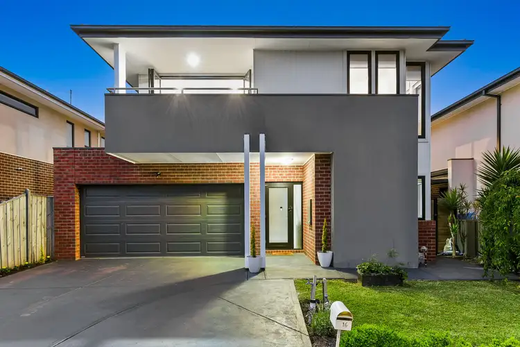 Third view of Homely house listing, 16 Bluebell Way, Keysborough VIC 3173