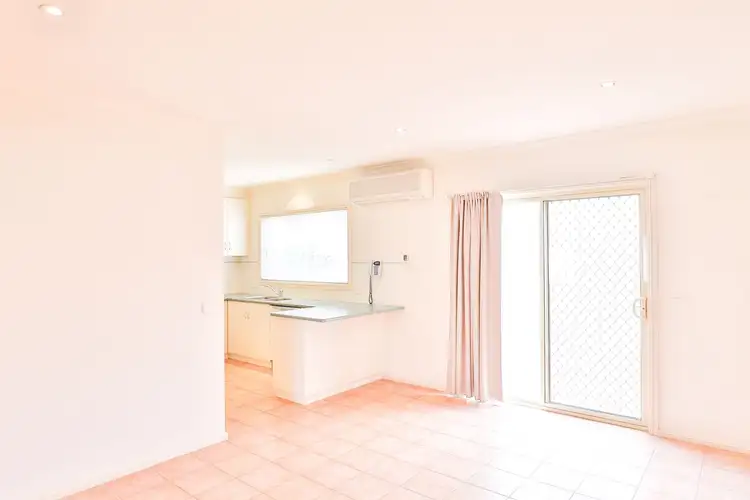 Seventh view of Homely townhouse listing, 2/221 Wade Avenue, Mildura VIC 3500