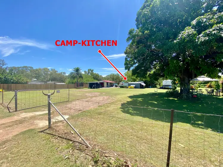 8 Waverley Street, St Lawrence QLD 4707