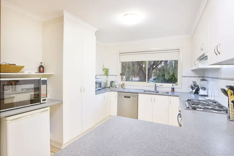 Fifth view of Homely house listing, 7 Wyndham Court, Mildura VIC 3500