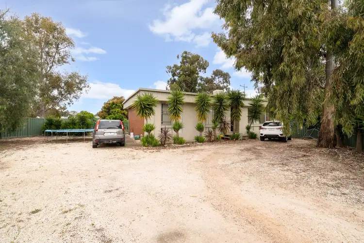 19 Taylor Street, Epsom VIC 3551