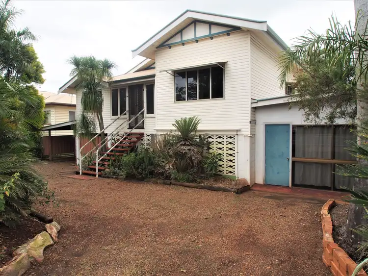 190 CHURCHILL STREET, Childers QLD 4660