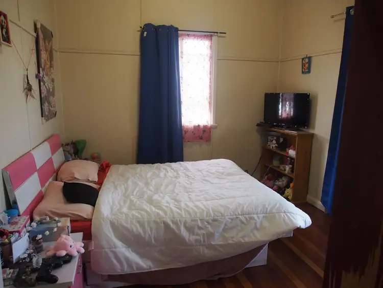 Sixth view of Homely house listing, 11 WEST STREET, Childers QLD 4660