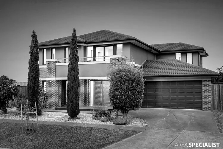 12 Daisybush Drive, Point Cook VIC 3030