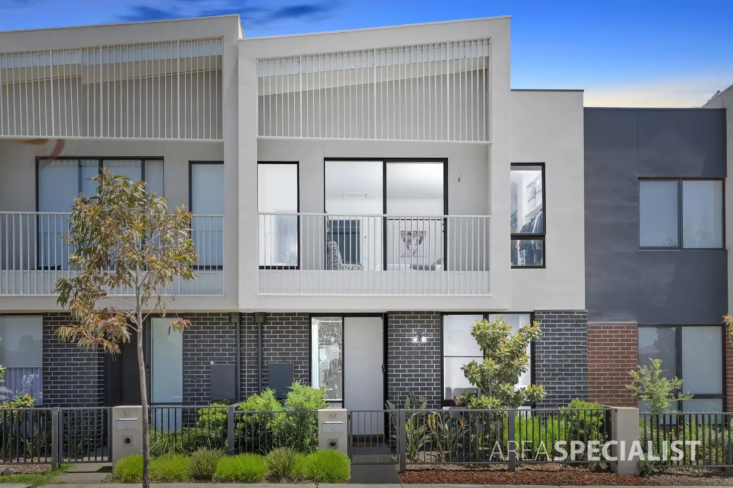 Main view of Homely townhouse listing, 52 Signal Circuit, Aintree VIC 3336
