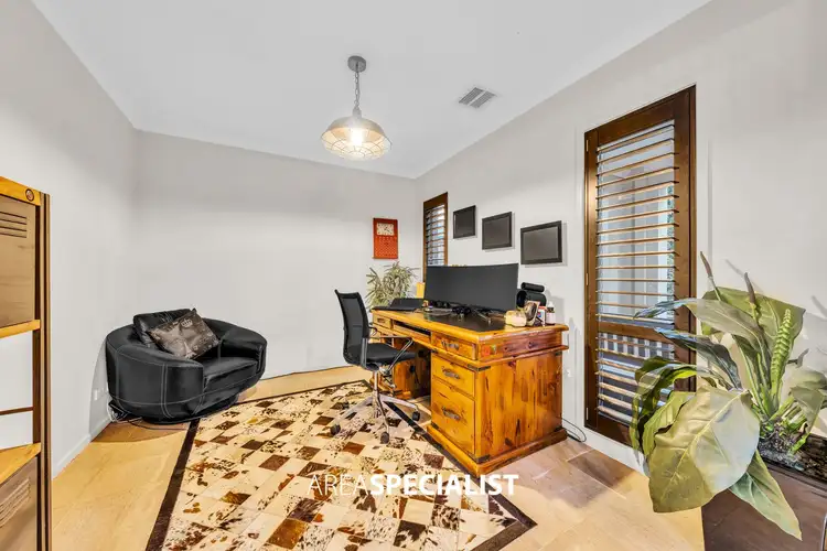 Fifth view of Homely house listing, 8 Acorn Court, Narre Warren South VIC 3805