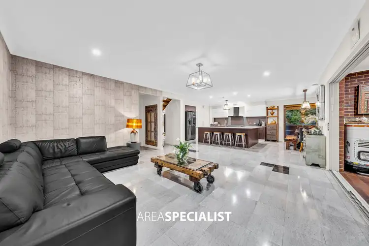 Seventh view of Homely house listing, 8 Acorn Court, Narre Warren South VIC 3805