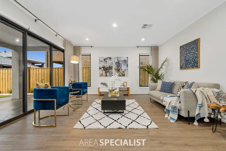 Fifth view of Homely house listing, 12 Floyd Circuit, Cranbourne VIC 3977