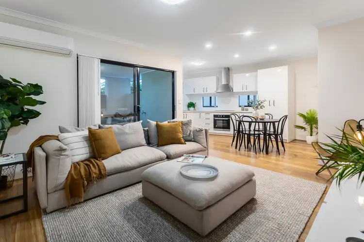 5/61 Kennerly Street, Cloverdale WA 6105